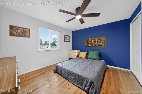 Bedroom - 1450 Dreon Dr, Clawson, MI 48017 photo 3 of 4