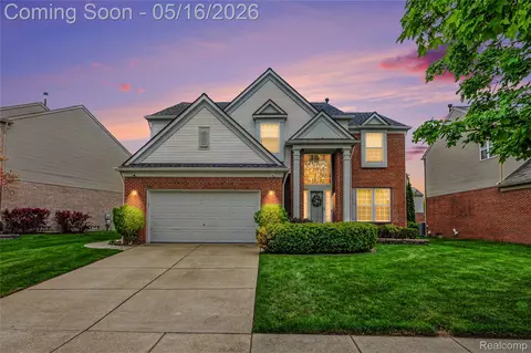7316 N Central Park, Shelby Township, MI 48317
