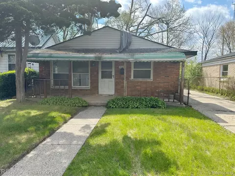 20493 Ilene St, Detroit, MI 48221