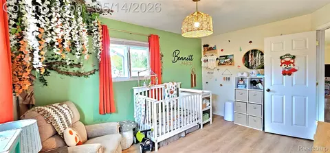 Bedroom - 21240 Isabelle St, Huron, MI 48174 photo 1 of 7