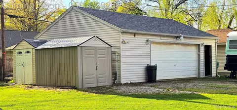 Other - 21240 Isabelle St, Huron, MI 48174 photo 3 of 10