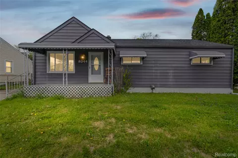 8044 Pelham Rd, Taylor, MI 48180