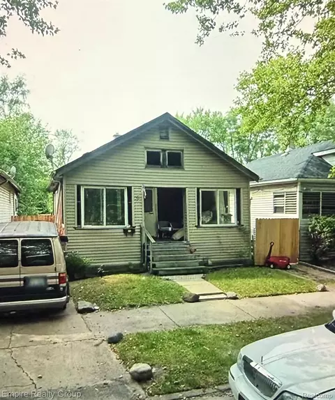 17387 Greeley St, Highland Park, MI 48203