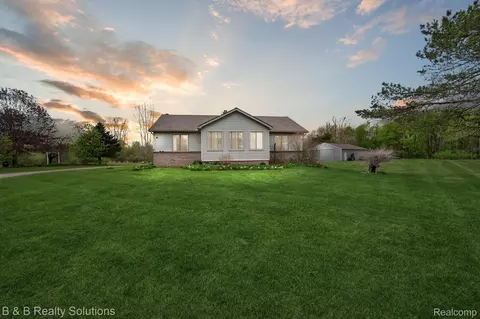 2927 N Blacks Corners Rd, Goodland, MI 48444