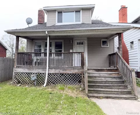 2569 Alter Rd, Detroit, MI 48215