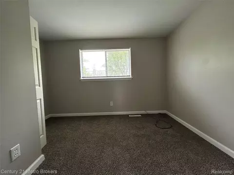 Bedroom - 2914 E Pierson Rd, Flint, MI 48506 photo 1 of 2