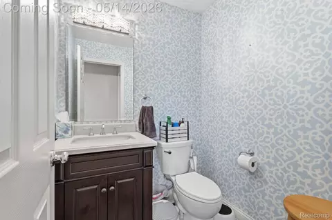 Bath - 52425 Bryan Michael Dr, Macomb, MI 48042 photo 1 of 3