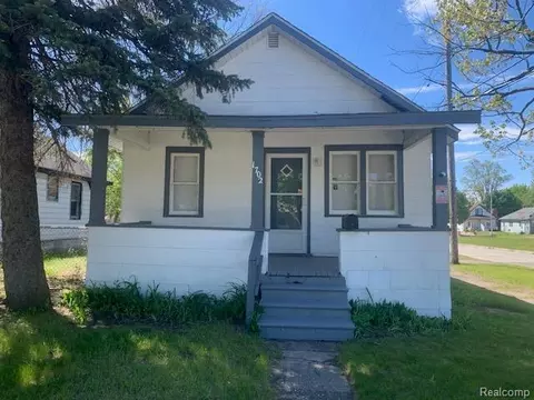 1702 Arizona Ave, Flint, MI 48506
