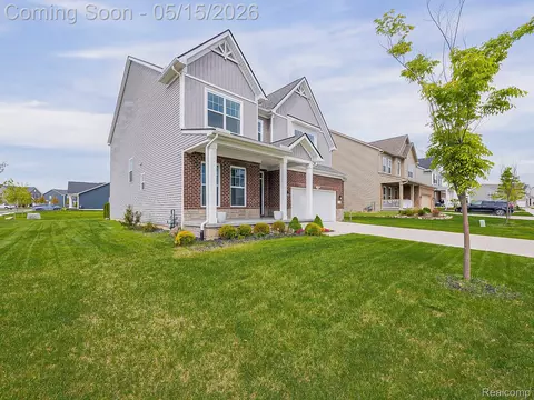 Exterior - 2716 Maize Loop, Saline, MI 48176 photo 6 of 8