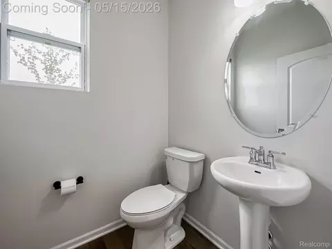 Bath - 2716 Maize Loop, Saline, MI 48176 photo 1 of 6