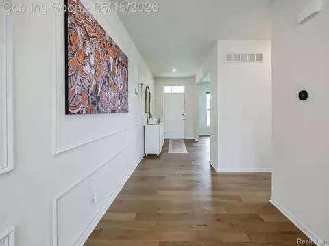 Entry Way - 2716 Maize Loop, Saline, MI 48176 photo 2 of 6