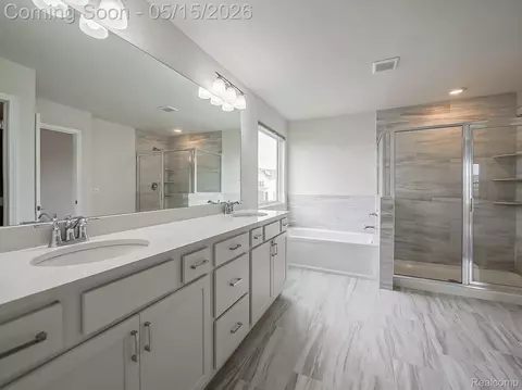 Bath - 2716 Maize Loop, Saline, MI 48176 photo 5 of 6