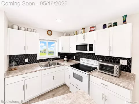 Kitchen - 3064 E Midshipman Dr, Au Gres, MI 48703 photo 1 of 2