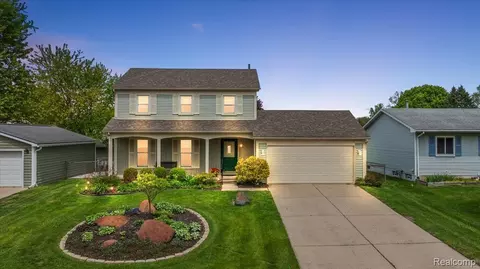2832 Warrior Dr, Wixom, MI 48393