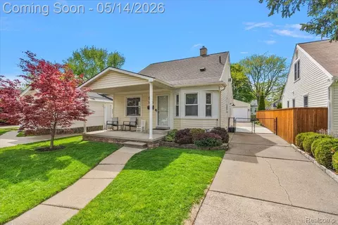 3665 Bacon Ave, Berkley, MI 48072