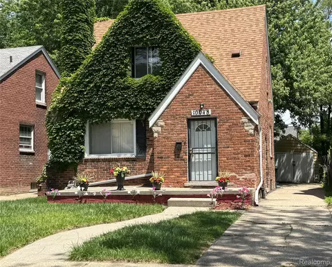 10048 Grayton St, Detroit, MI 48224