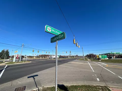 4775 Belleville, Canton, MI 48188