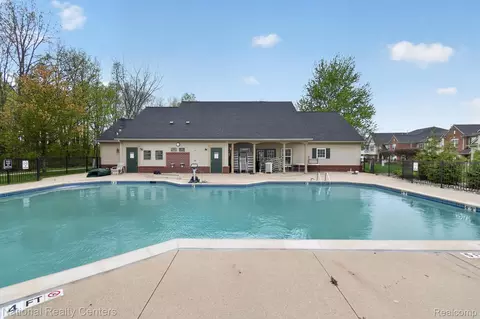 Exterior - 4371 Aster Blvd, Genoa, MI 48843 photo 5 of 6