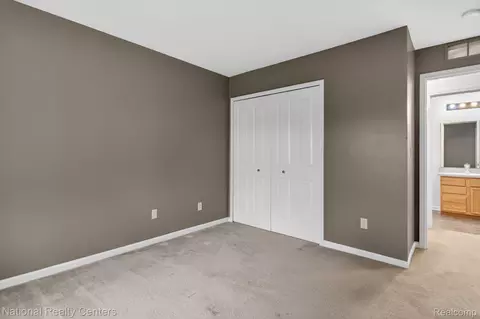 Bedroom - 4371 Aster Blvd, Genoa, MI 48843 photo 2 of 4