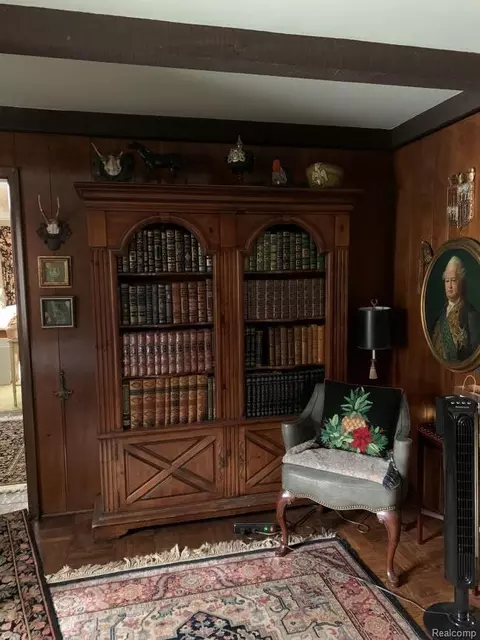 Other - 491 Colonial Rd, Grosse Pointe Woods, MI 48236 photo 8 of 15