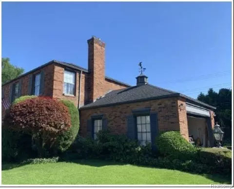 Other - 491 Colonial Rd, Grosse Pointe Woods, MI 48236 photo 2 of 15
