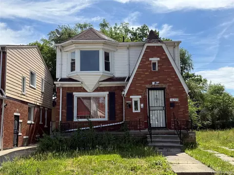 16728-16730 Woodingham Dr, Detroit, MI 48221