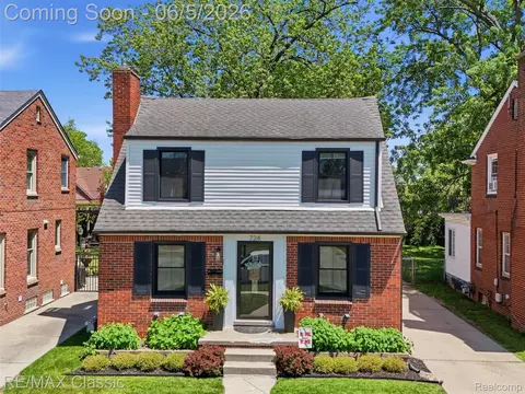 724 N Mildred St, Dearborn, MI 48128