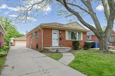 8435 Nightingale St, Dearborn Heights, MI 48127