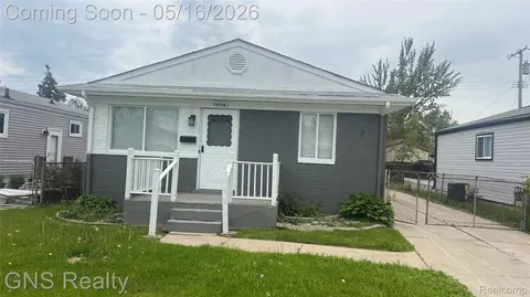 19758 Vermander Ave, Clinton Township, MI 48035