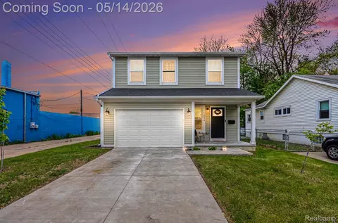 1844 E Jarvis Ave, Hazel Park, MI 48030