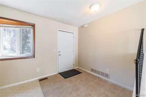 Entry Way - 569 Hendrickson Blvd, Clawson, MI 48017 photo 1 of 2