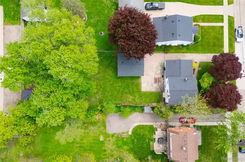 View/Area - 569 Hendrickson Blvd, Clawson, MI 48017 photo 2 of 3