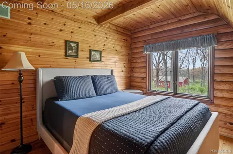 Bedroom - 2997 Brighton Rd, Genoa, MI 48843 photo 3 of 3