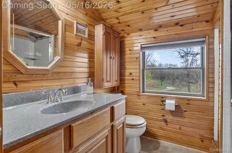 Bath - 2997 Brighton Rd, Genoa, MI 48843 photo 1 of 2