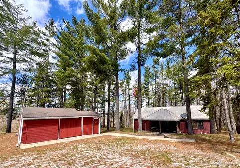 10931 Roberts Rd N, Maple Forest, MI 49733