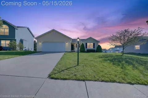 11090 Alexandria Ln, Davison, MI 48423