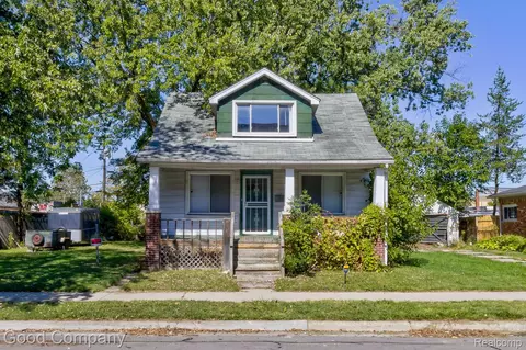 17149 New York St, Detroit, MI 48224