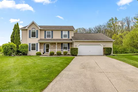1256 Wedgewood Cir, Pittsfield, MI 48176