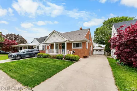 14932 Keppen Ave, Allen Park, MI 48101