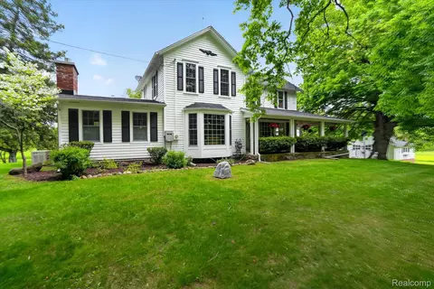 17750 M-106, Unadilla, MI 48137