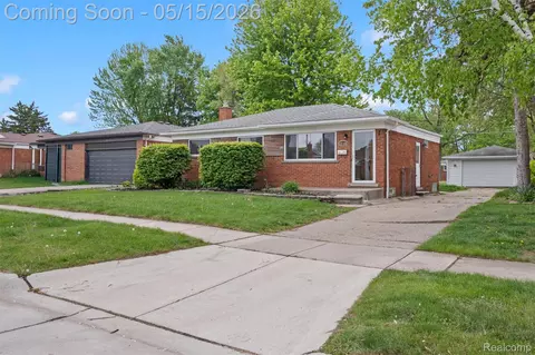 13144 Stamford Ave, Warren, MI 48089