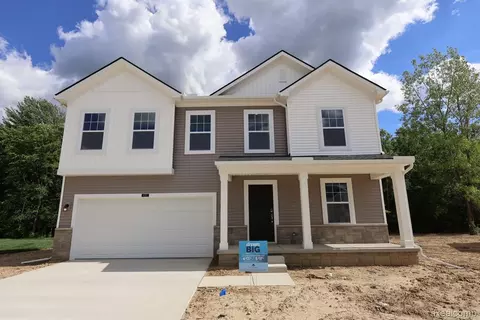 4222 Cedar Ln, Grand Blanc, MI 48439