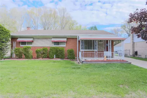 28922 Rayburn St, Livonia, MI 48154