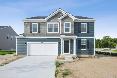 34398 Sandpiper Ct, Chesterfield, MI 48047