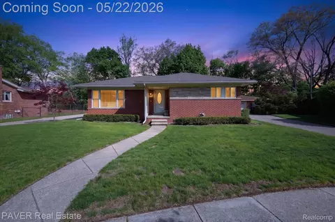 34536 Grandon St, Livonia, MI 48150