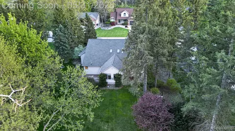 View/Area - 9508 Pine Needle Trl, Flushing, MI 48433 photo 2 of 2
