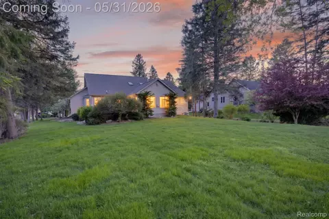 Other - 9508 Pine Needle Trl, Flushing, MI 48433 photo 14 of 15