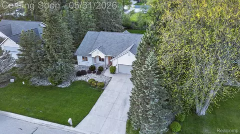 View/Area - 9508 Pine Needle Trl, Flushing, MI 48433 photo 1 of 2