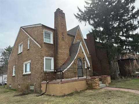 18116 Wisconsin St, Detroit, MI 48221