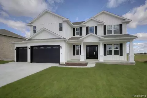 614 Round Rock Dr, Marion, MI 48843